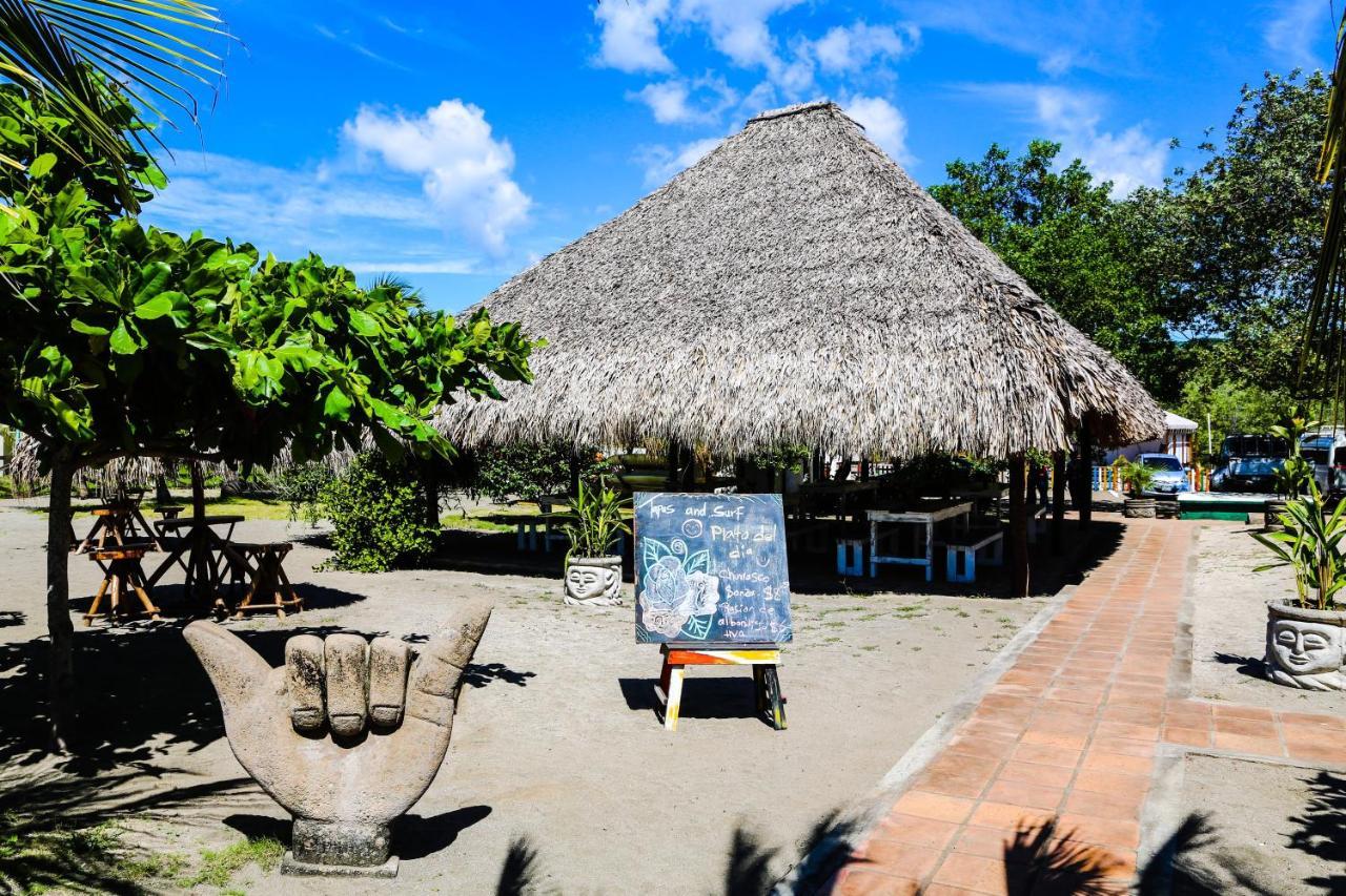Tapas & Surf Hotel Petacaltepe Luaran gambar